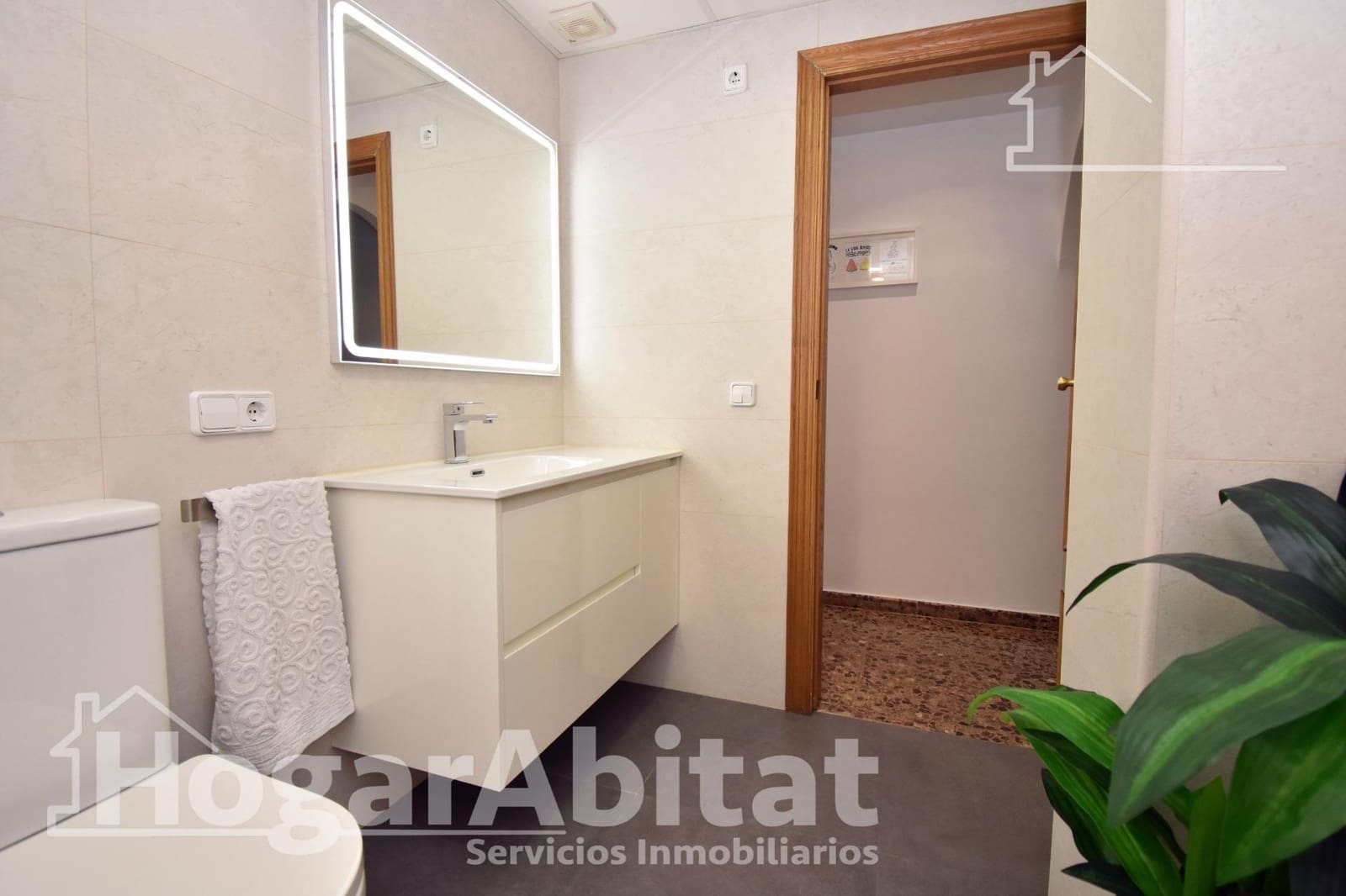 3 slaapkamer Penthouse te koop in Torrent - € 330.000 (Ref: 10102724)