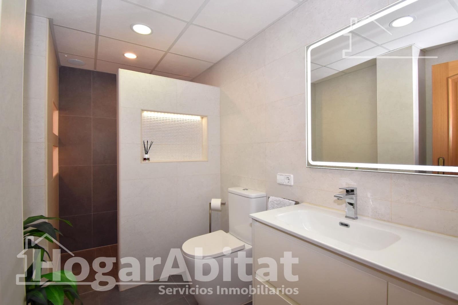 3 slaapkamer Penthouse te koop in Torrent - € 330.000 (Ref: 10102724)
