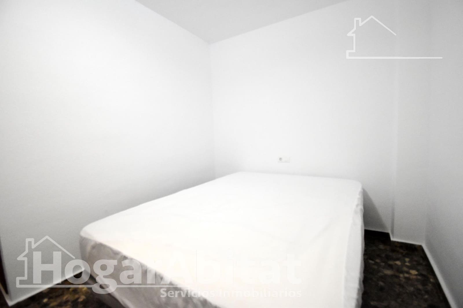 2 bedroom Flat for sale in Miramar with pool - € 220,000 (Ref: 10109822)