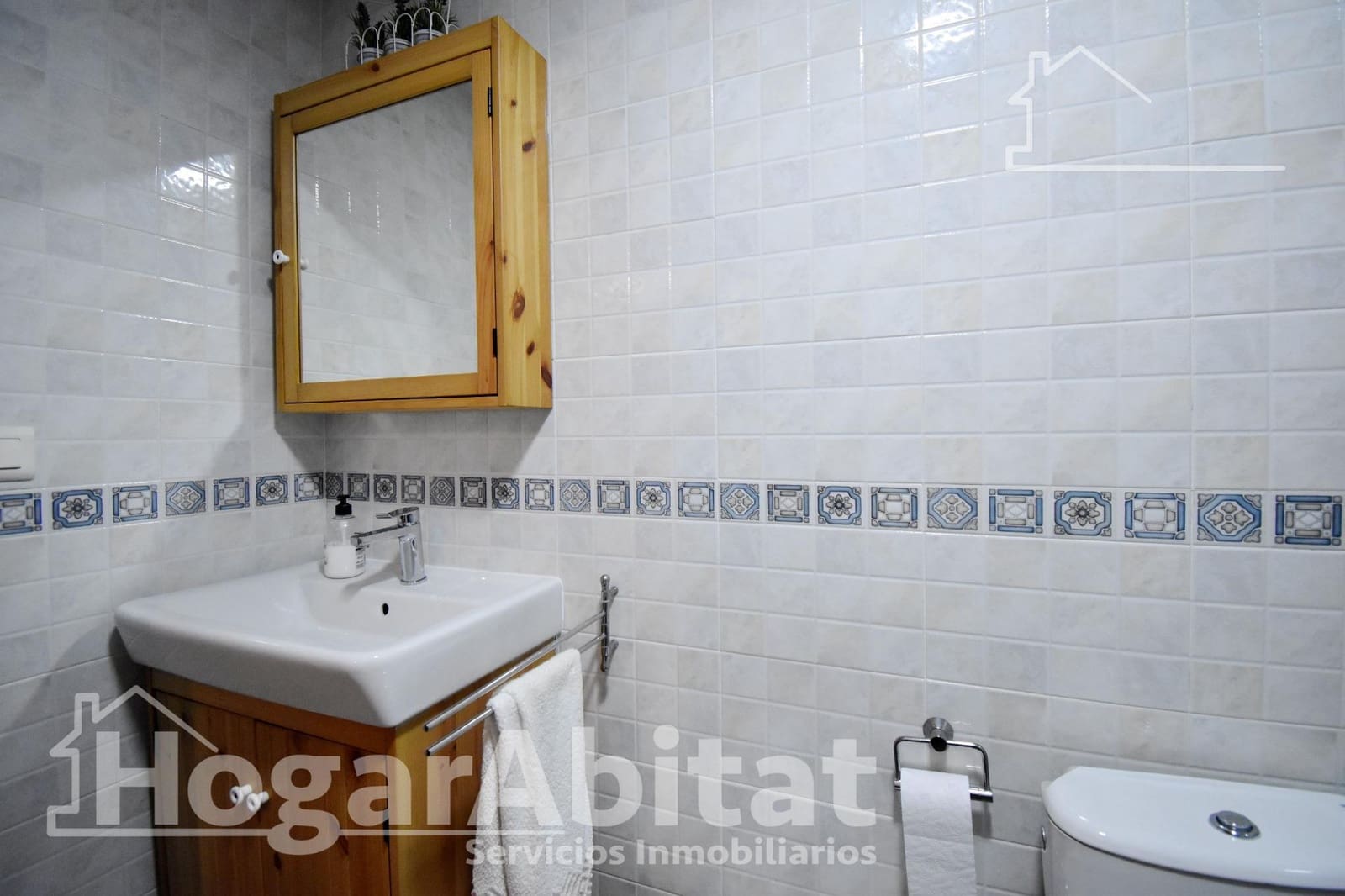 2 bedroom Flat for sale in Miramar with pool - € 220,000 (Ref: 10109822)