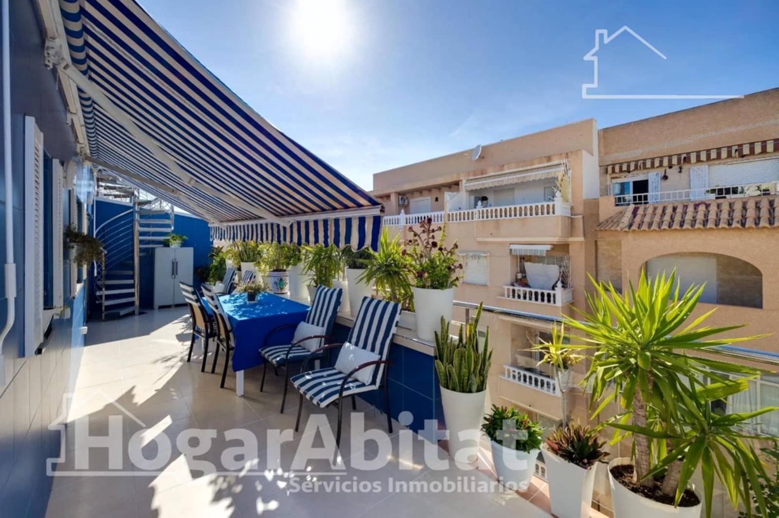 3 Zimmer Penthouse zu verkaufen in Torrevieja mit Pool Garage - 329.000 € (Ref: 10109824)