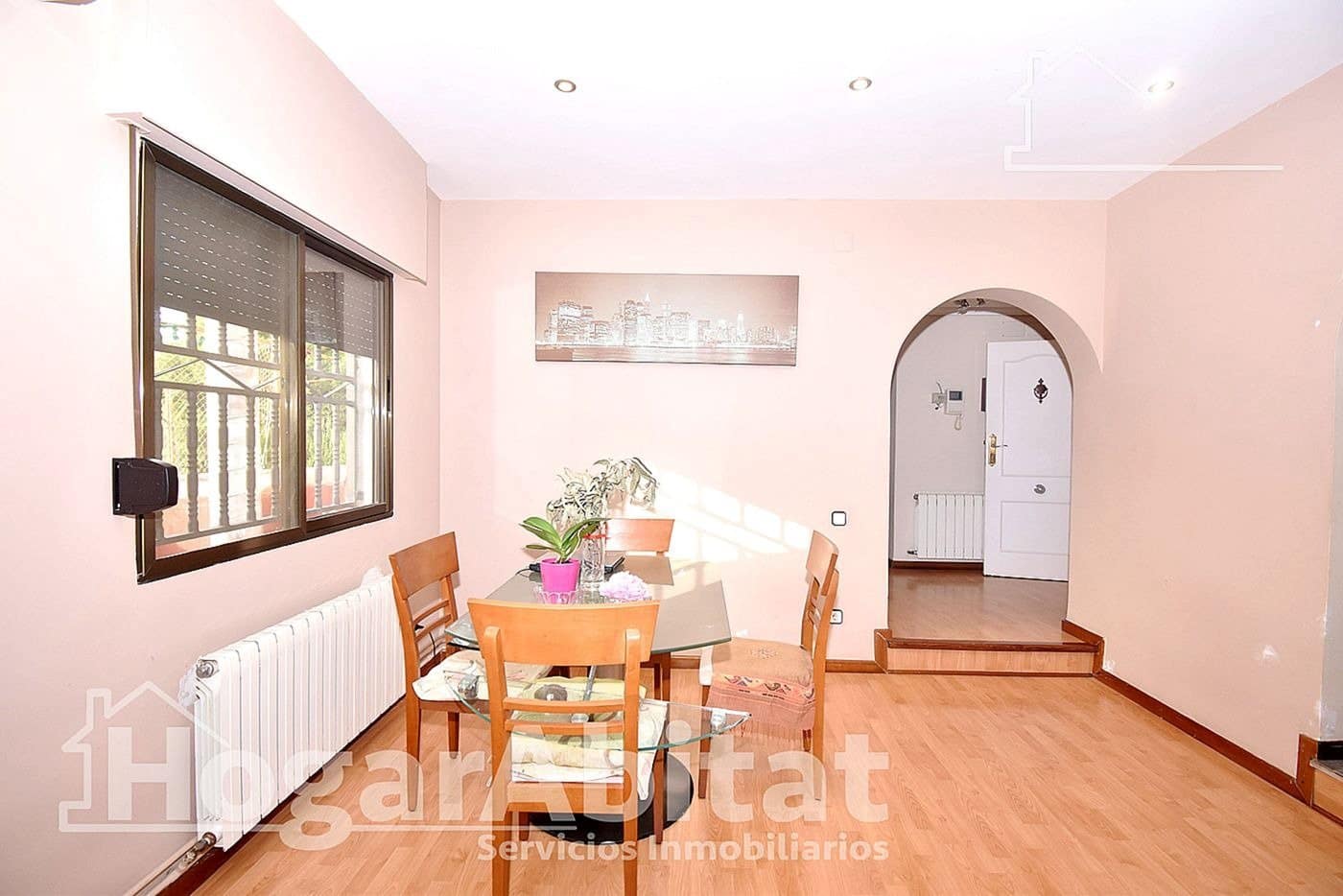 4 bedroom Villa for sale in Borriol with pool garage - € 265,000 (Ref: 10109832)