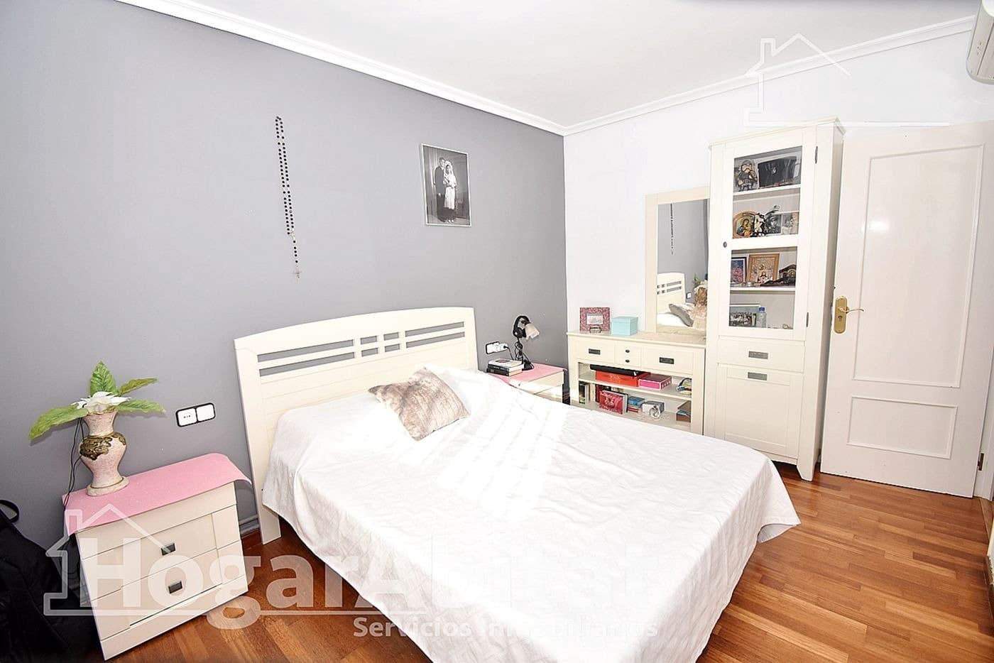 4 bedroom Villa for sale in Borriol with pool garage - € 265,000 (Ref: 10109832)