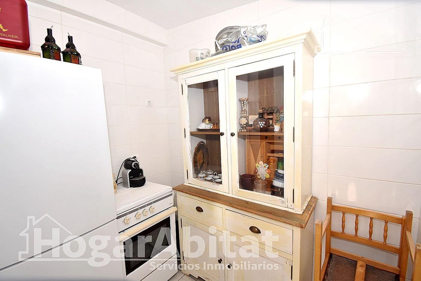 4 bedroom Villa for sale in Borriol with pool garage - € 265,000 (Ref: 10109832)