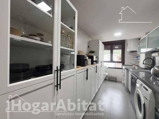 3 Zimmer Wohnung zu verkaufen in Favara mit Garage - 159.000 € (Ref: 10115695)