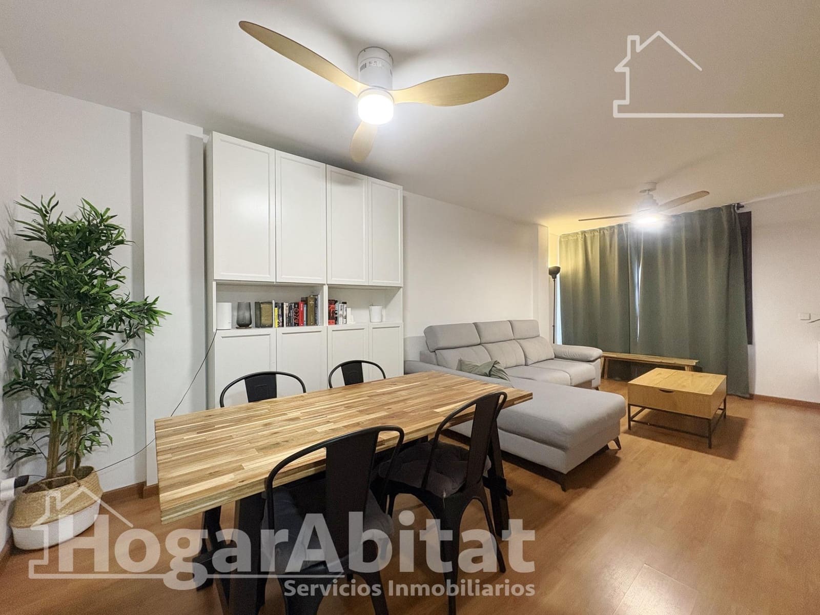 3 Zimmer Wohnung zu verkaufen in Favara mit Garage - 159.000 € (Ref: 10115695)