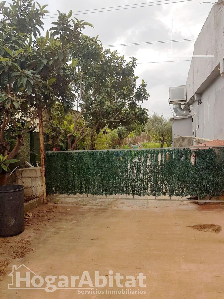 2 bedroom Villa for sale in Turis with pool garage - € 290,000 (Ref: 10115696)