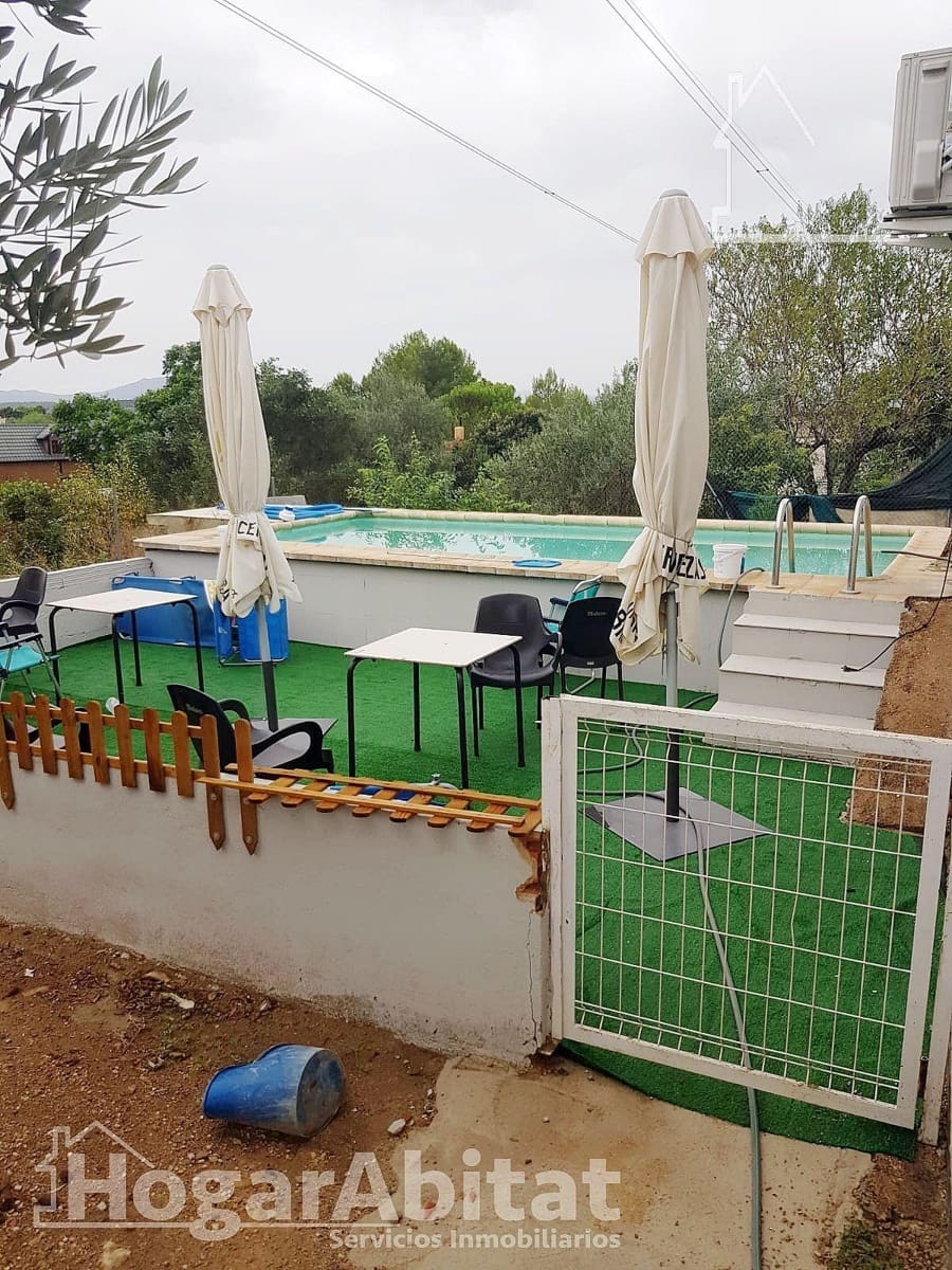 2 bedroom Villa for sale in Turis with pool garage - € 290,000 (Ref: 10115696)