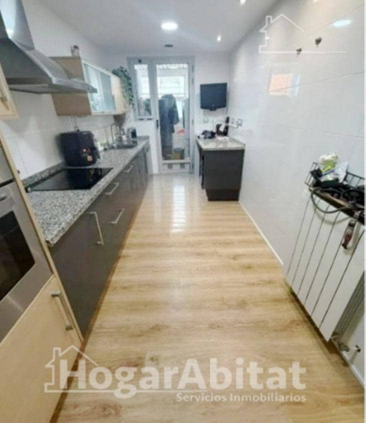 4 slaapkamer Penthouse te koop in Burjassot met garage - € 570.000 (Ref: 10115708)