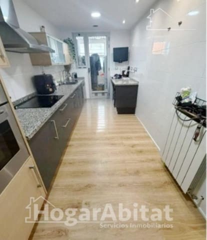 4 slaapkamer Penthouse te koop in Burjassot met garage - € 570.000 (Ref: 10115708)