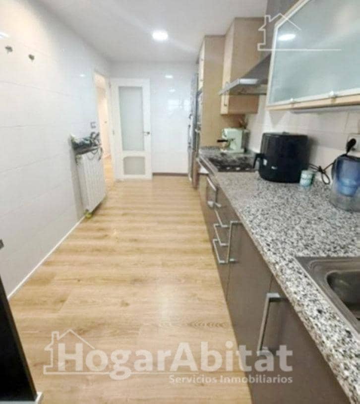 4 slaapkamer Penthouse te koop in Burjassot met garage - € 570.000 (Ref: 10115708)
