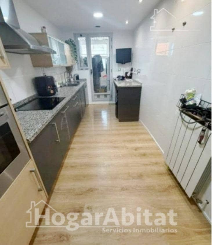 4 slaapkamer Penthouse te koop in Burjassot met garage - € 570.000 (Ref: 10115708)
