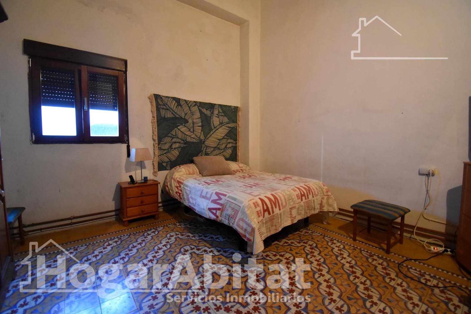 6 bedroom Townhouse for sale in Bellreguard with pool garage - € 290,000 (Ref: 10115714)