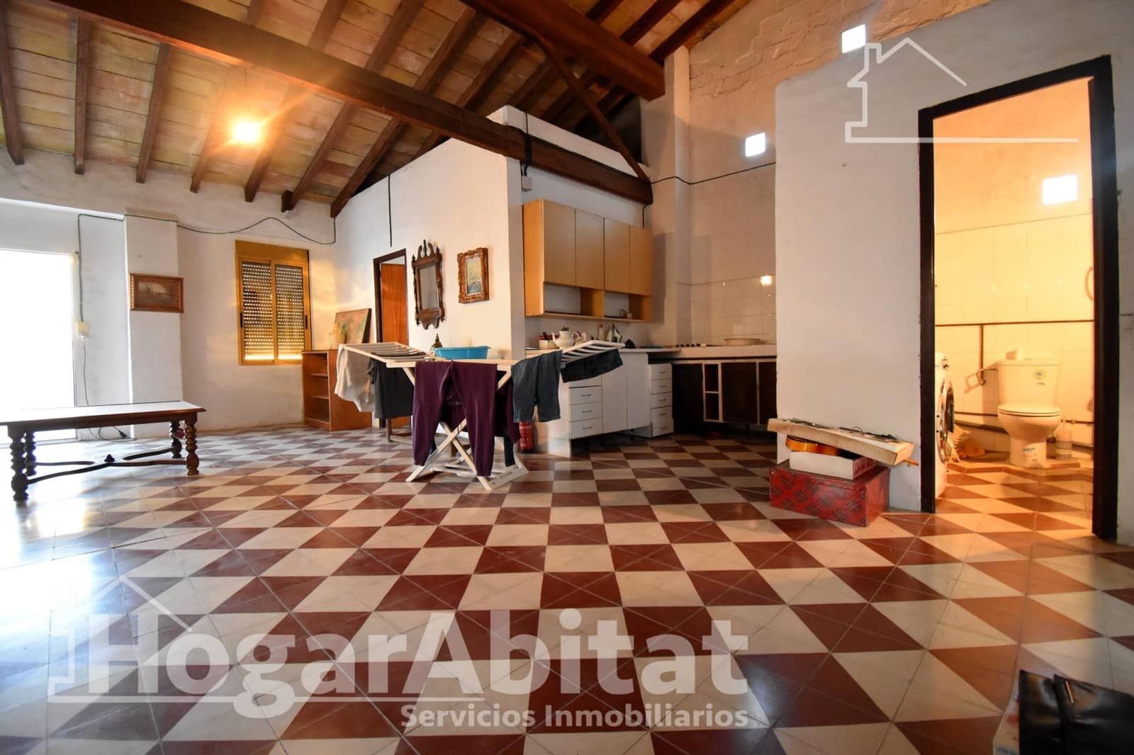6 bedroom Townhouse for sale in Bellreguard with pool garage - € 290,000 (Ref: 10115714)