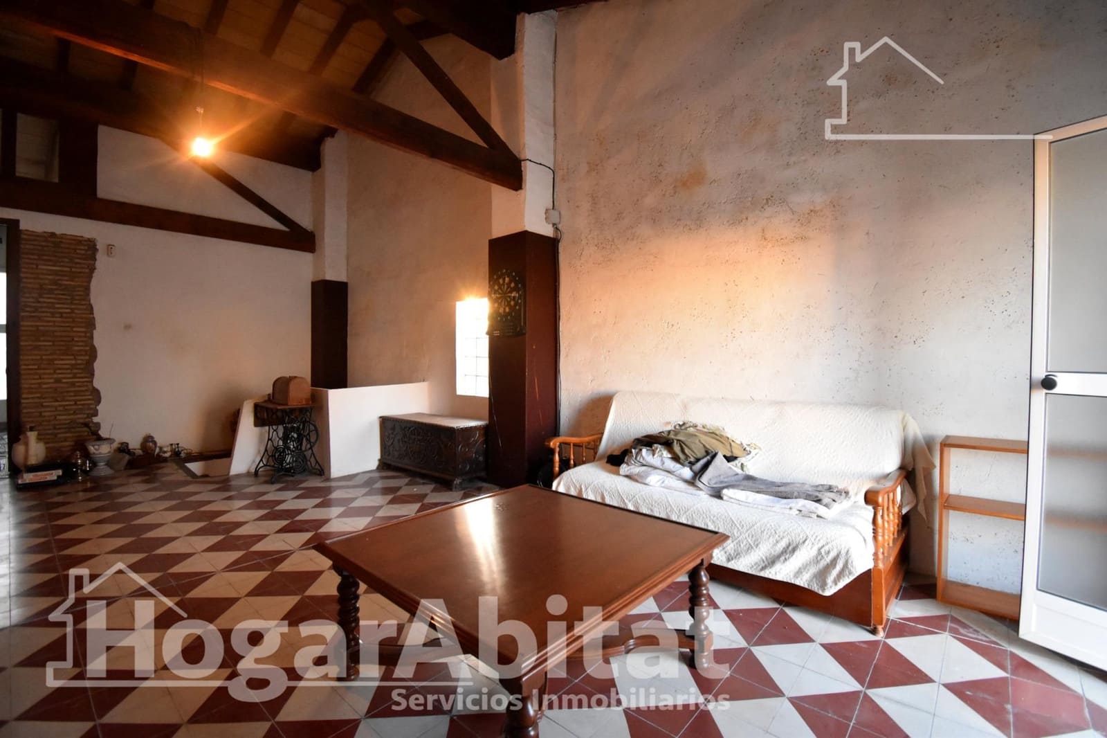 6 bedroom Townhouse for sale in Bellreguard with pool garage - € 290,000 (Ref: 10115714)
