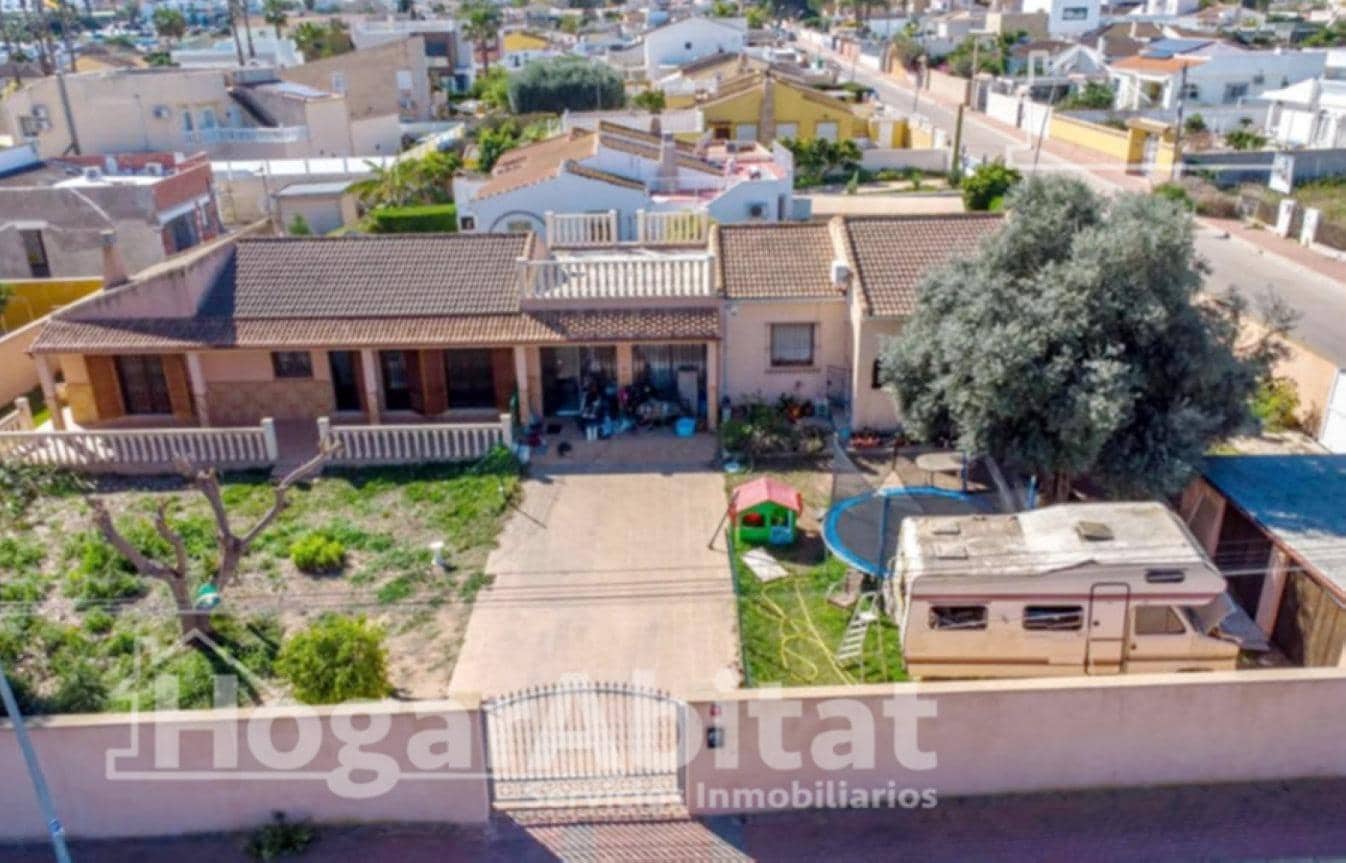 5 camera da letto Villa in vendita in Torrevieja con garage - 520.000 € (Rif: 10119980)