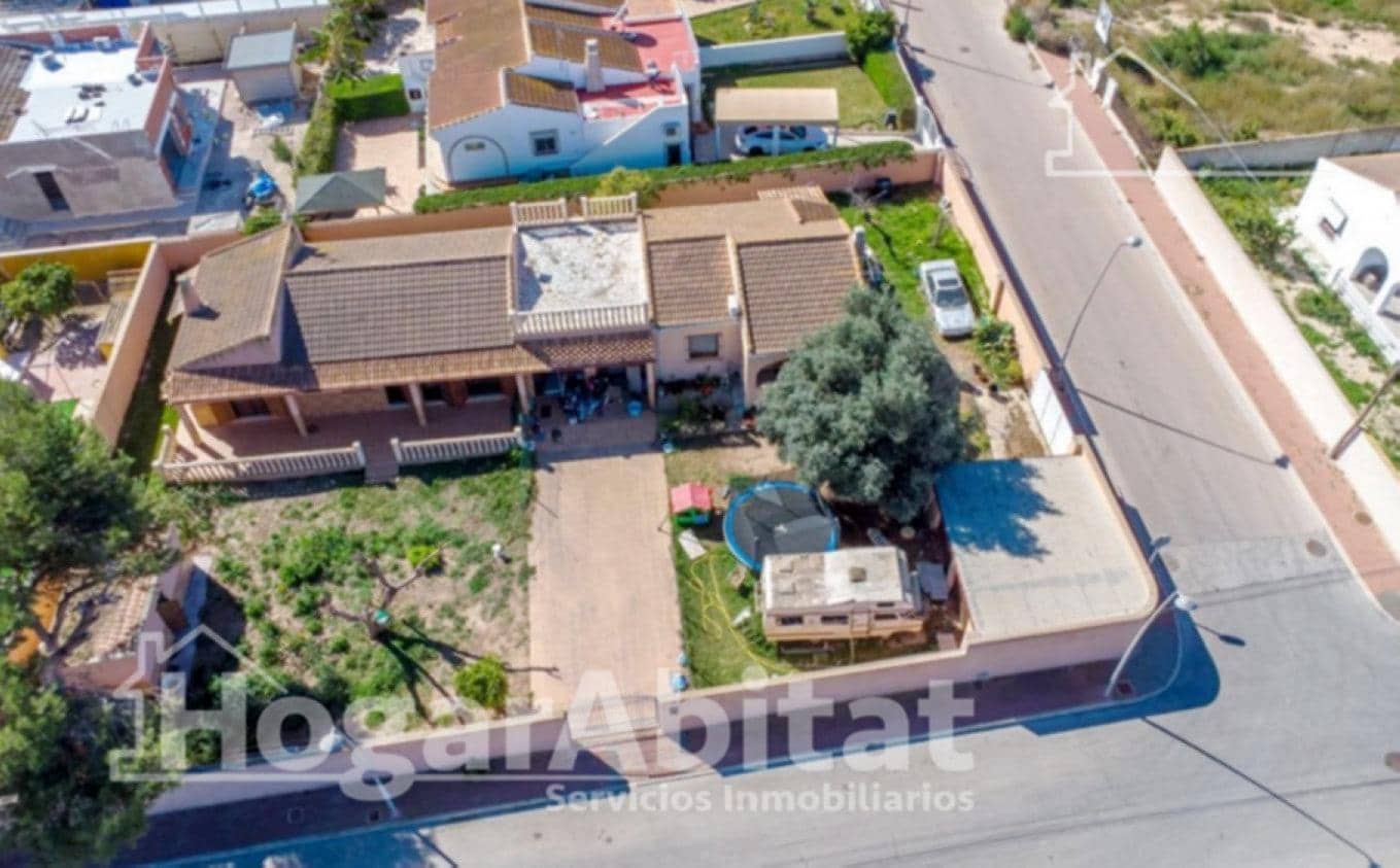 5 camera da letto Villa in vendita in Torrevieja con garage - 520.000 € (Rif: 10119980)