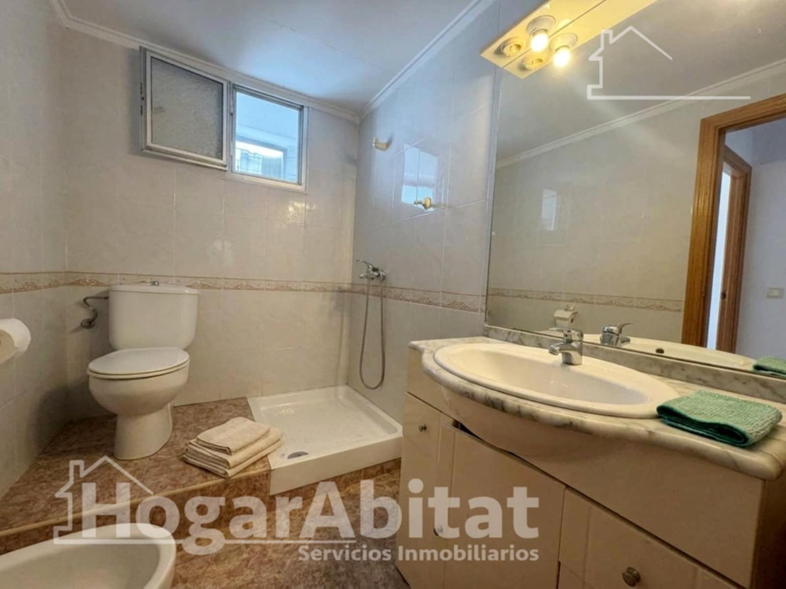 4 bedroom Flat for sale in Sagunto / Sagunt - € 180,000 (Ref: 10129611)