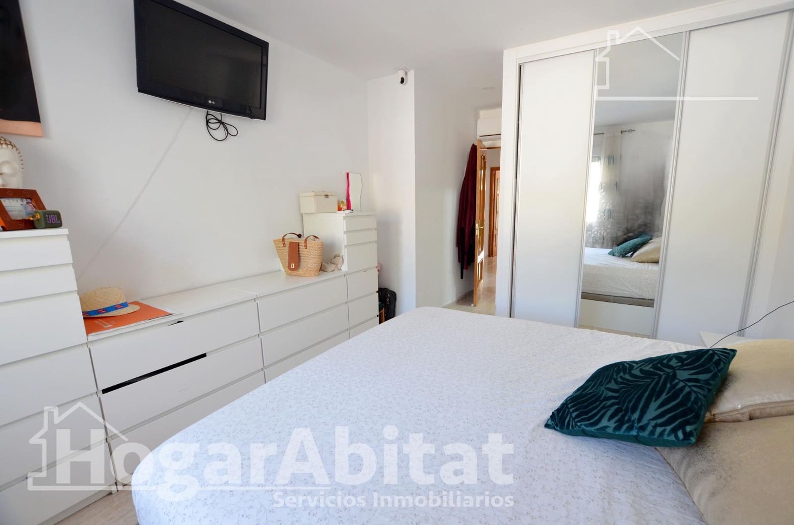 3 soverom Villa til salgs i El Campello med svømmebasseng garasje - € 439 000 (Ref: 10129613)