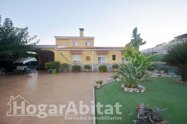 4 chambre Villa/Maison à vendre à Castelló de la Plana avec garage - 367 195 € (Ref: 10129615)
