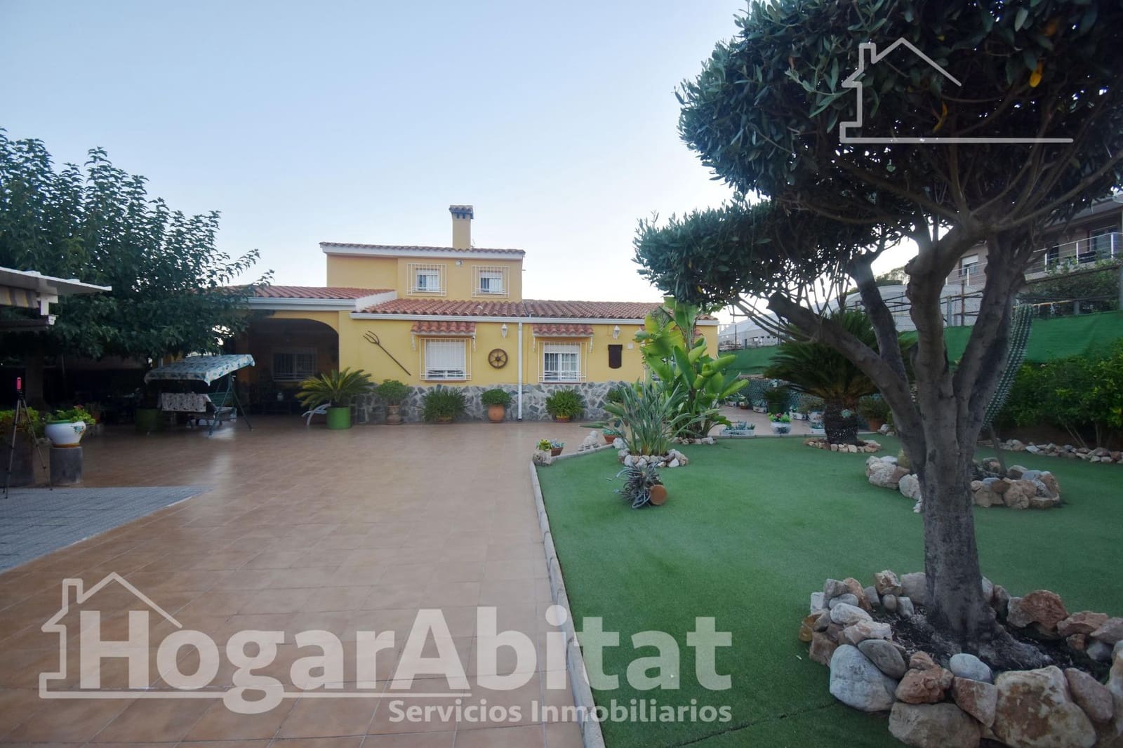 4 chambre Villa/Maison à vendre à Castello de la Plana avec garage - 367 195 € (Ref: 10129615)