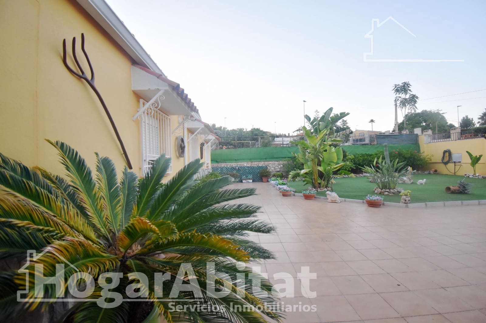 4 chambre Villa/Maison à vendre à Castello de la Plana avec garage - 367 195 € (Ref: 10129615)
