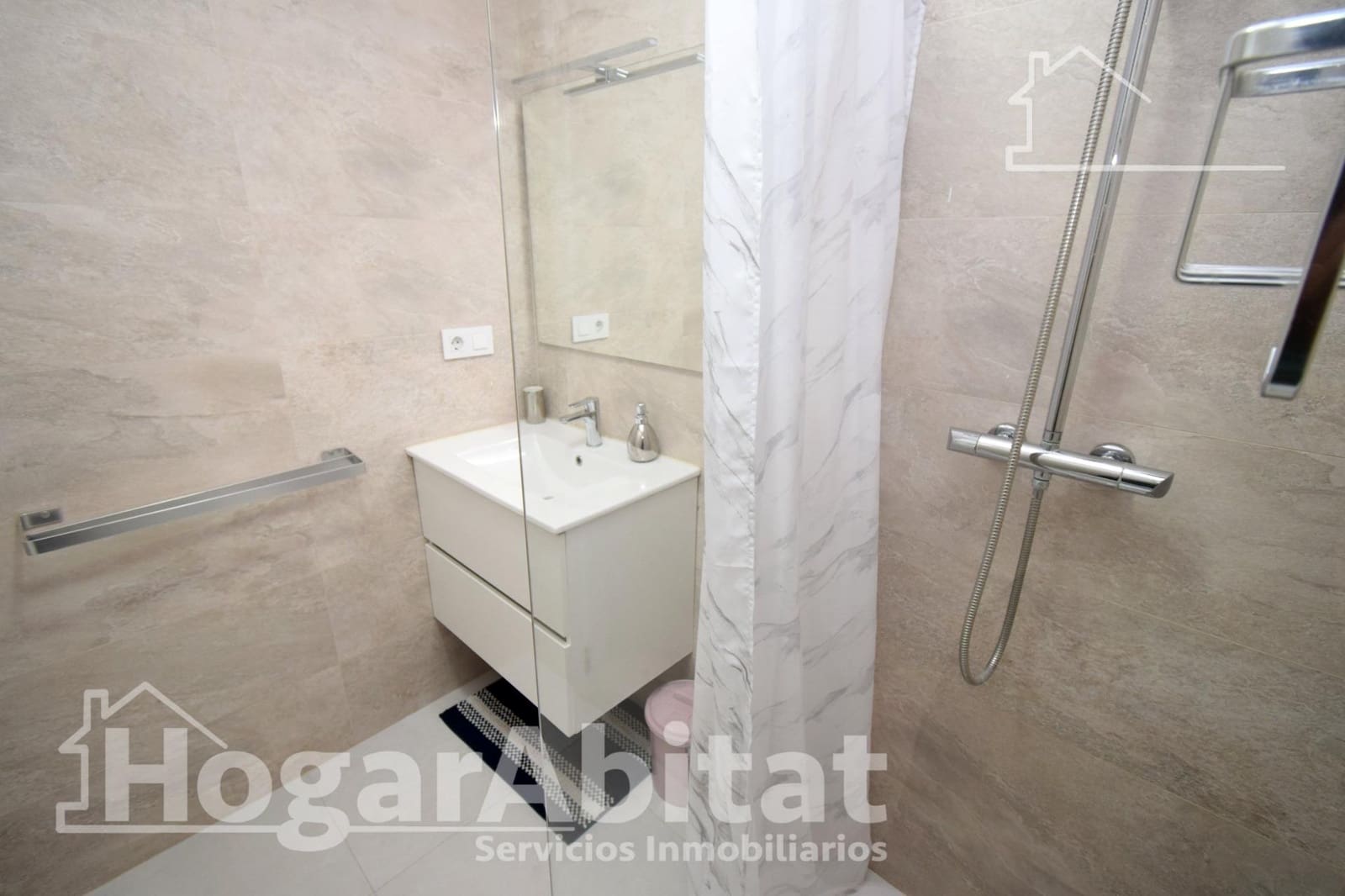 4 makuuhuone Kattohuoneisto myytävänä paikassa Castello de la Plana mukana 
autotalli - 285 000 € (Ref: 10129616)