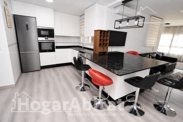 4 slaapkamer Penthouse te koop in Oeste, Castelló de la Plana met garage - € 274.900 (Ref: 10129616)