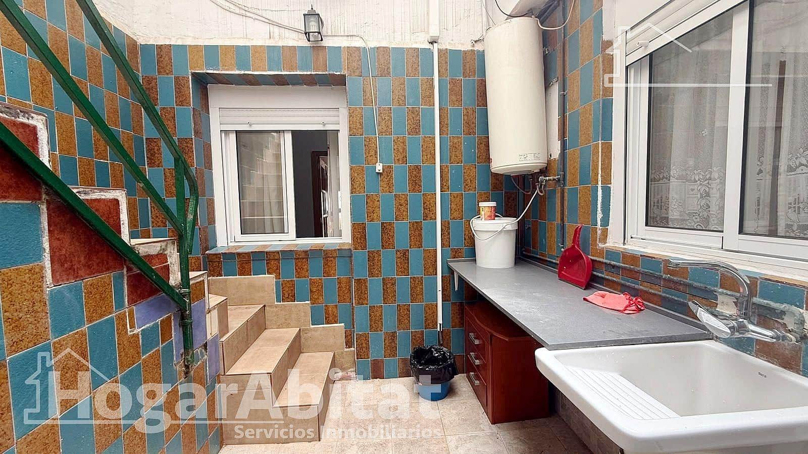 4 makuuhuone Omakotitalo myytävänä paikassa Gandia - 250 000 € (Ref: 10129631)