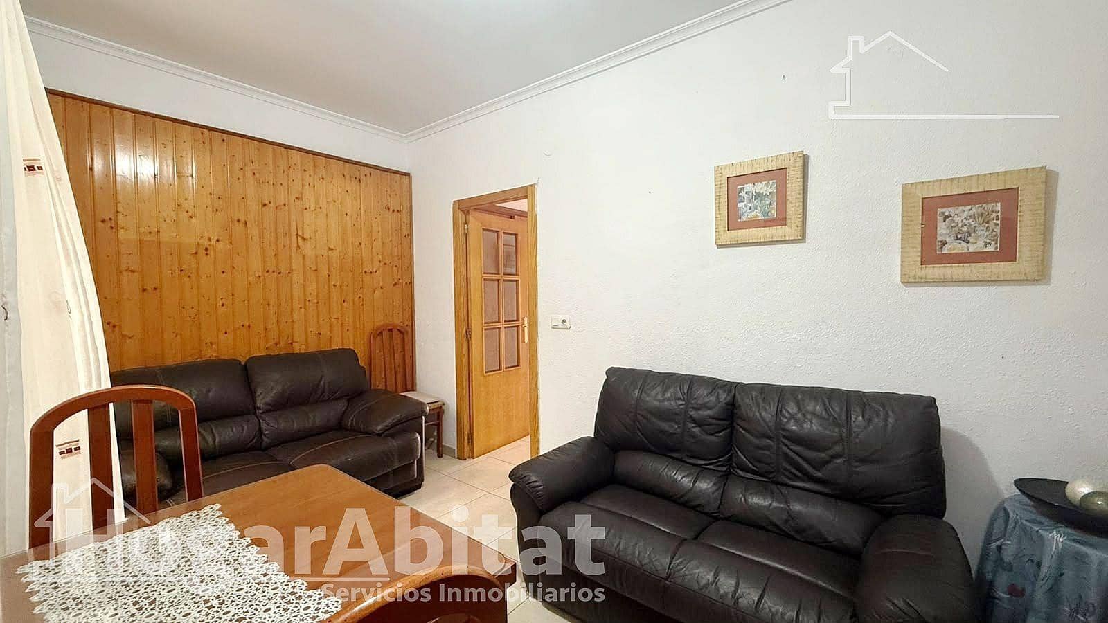 4 bedroom Townhouse for sale in Gandia - € 250,000 (Ref: 10132087)