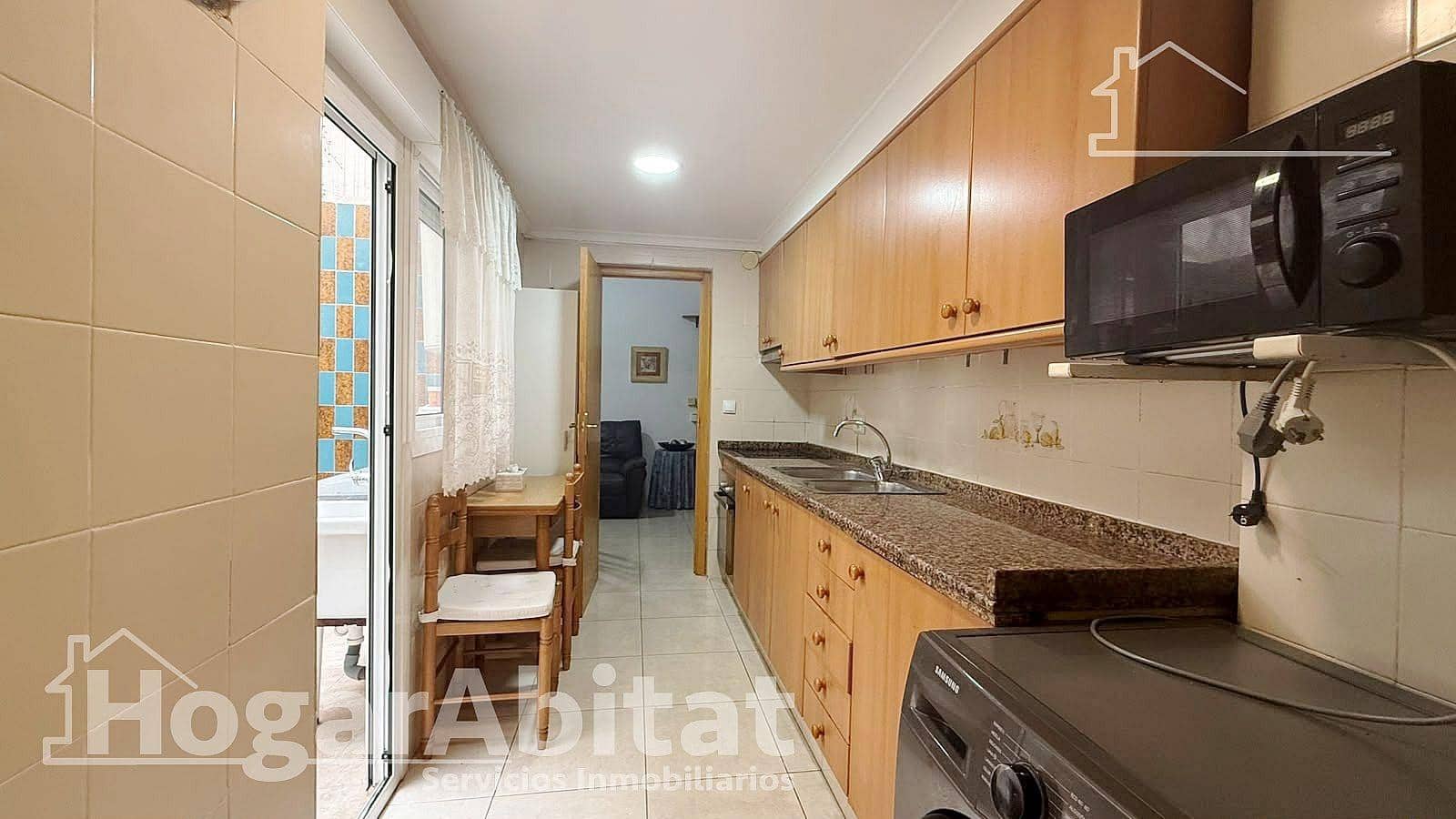 4 bedroom Townhouse for sale in Gandia - € 250,000 (Ref: 10132087)