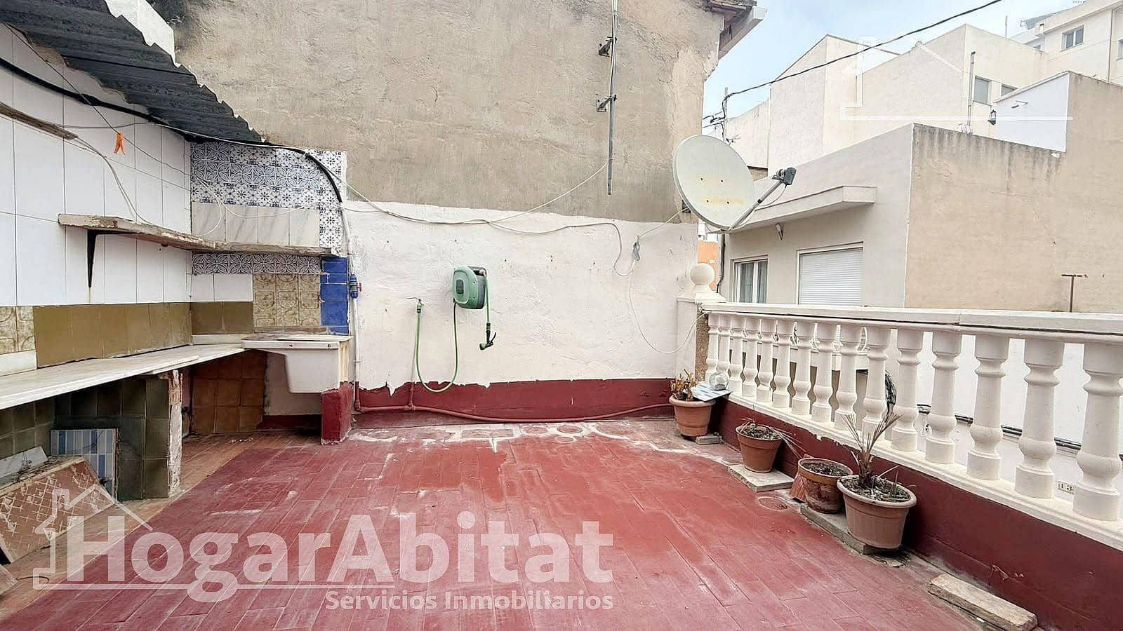 4 bedroom Townhouse for sale in Gandia - € 250,000 (Ref: 10132087)