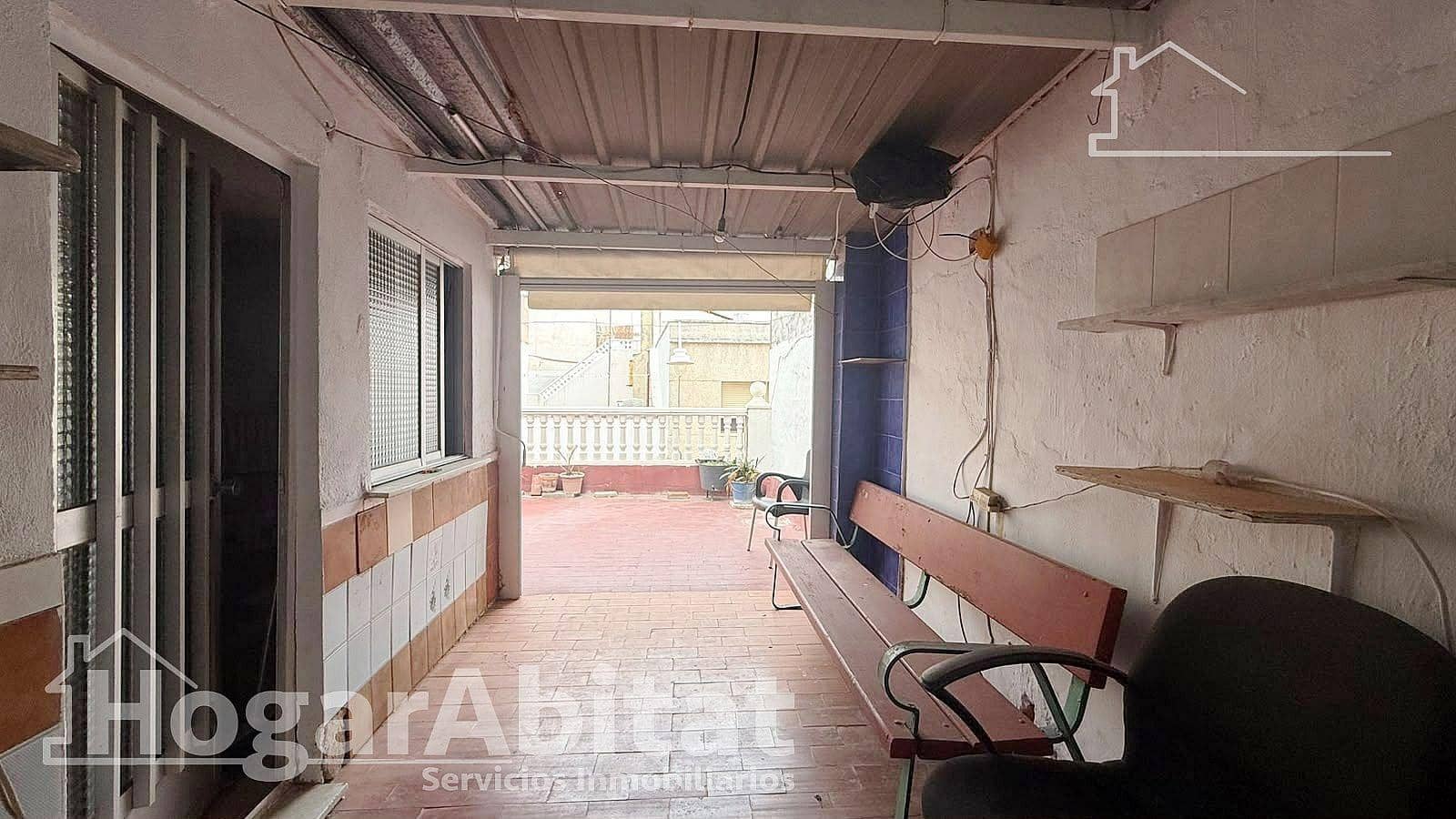 4 bedroom Townhouse for sale in Gandia - € 250,000 (Ref: 10132087)