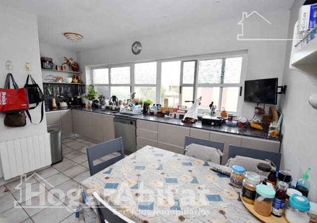 5 Zimmer Reihenhaus zu verkaufen in Burriana / Borriana mit Garage - 280.000 € (Ref: 10136153)