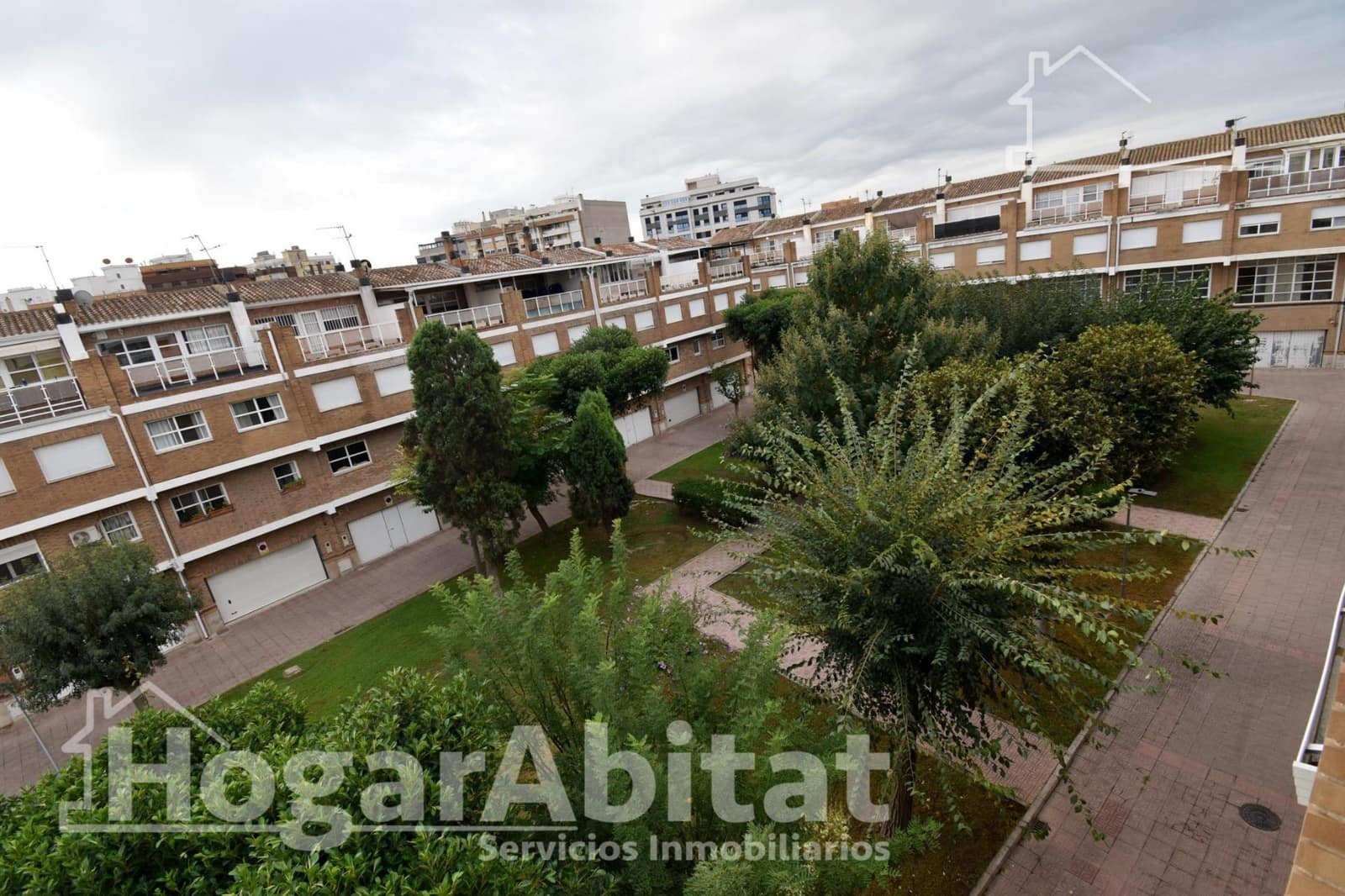 5 Zimmer Reihenhaus zu verkaufen in Burriana / Borriana mit Garage - 280.000 € (Ref: 10136153)
