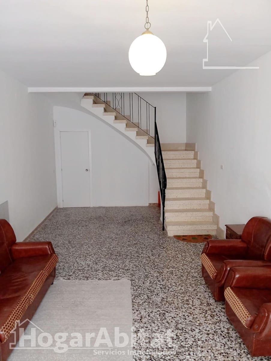 5 bedroom Townhouse for sale in Santa Magdalena de Polpis with garage - € 170,000 (Ref: 10136167)
