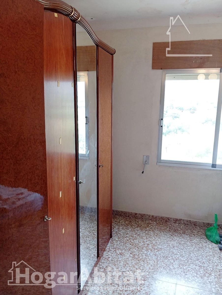 5 bedroom Townhouse for sale in Santa Magdalena de Polpis with garage - € 170,000 (Ref: 10136167)