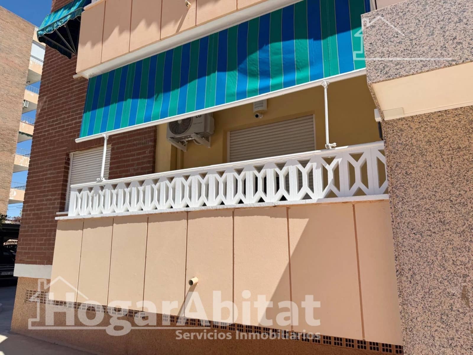 2 sovrum Lägenhet till salu i Punta Prima med pool garage - 169 000 € (Ref: 10139790)