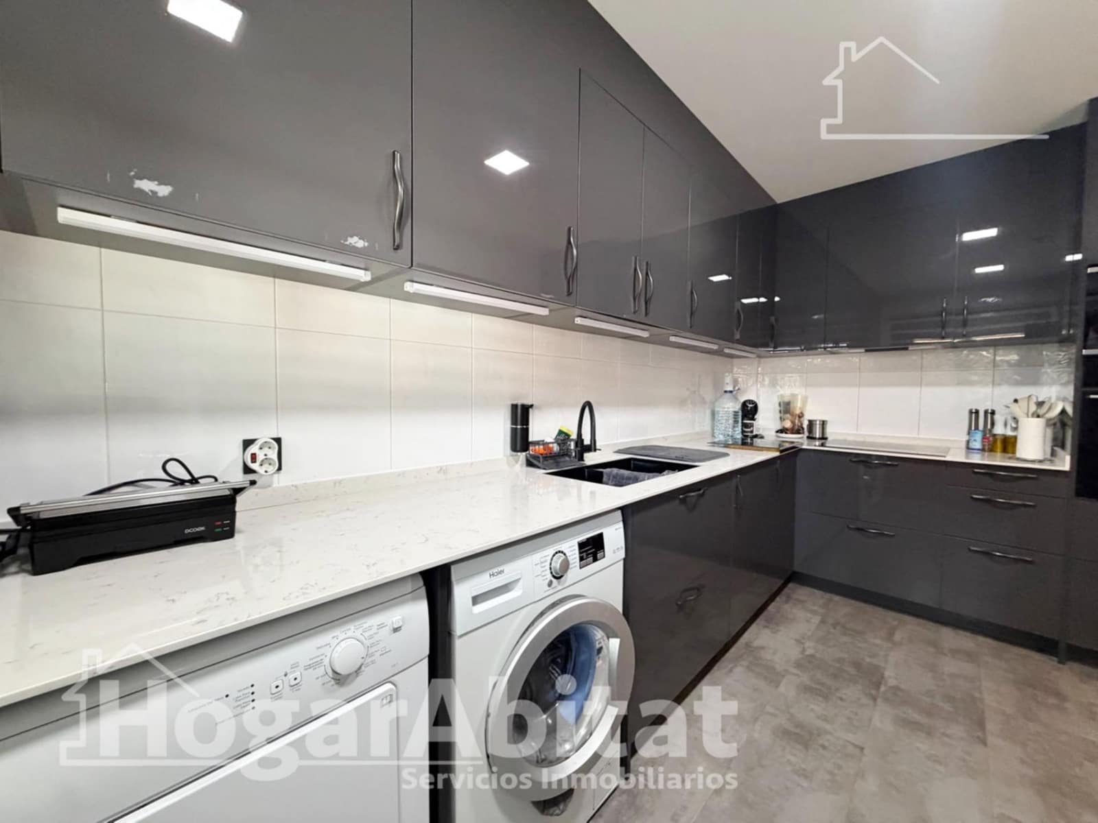 3 soveværelse Villa til salg i Moncada med garage - € 450.000 (Ref: 10139795)