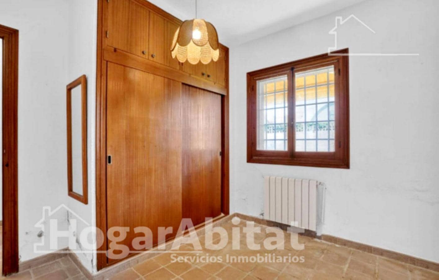 5 chambre Villa/Maison à vendre à Torrevieja avec garage - 520 000 € (Ref: 10139801)