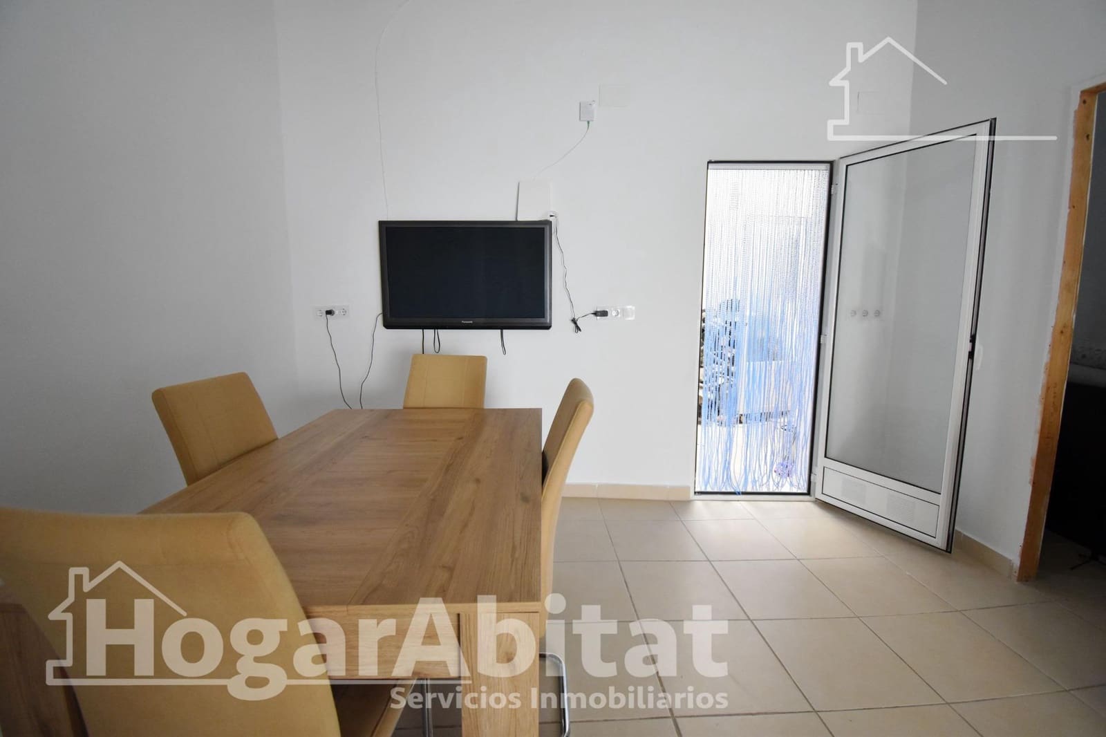 2 soveværelse Byhus til salg i Oliva - € 65.000 (Ref: 10142446)