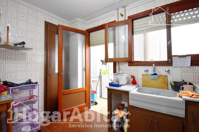 4 soverom Leilighet til salgs i Tavernes de la Valldigna med garasje - € 120 000 (Ref: 10147204)