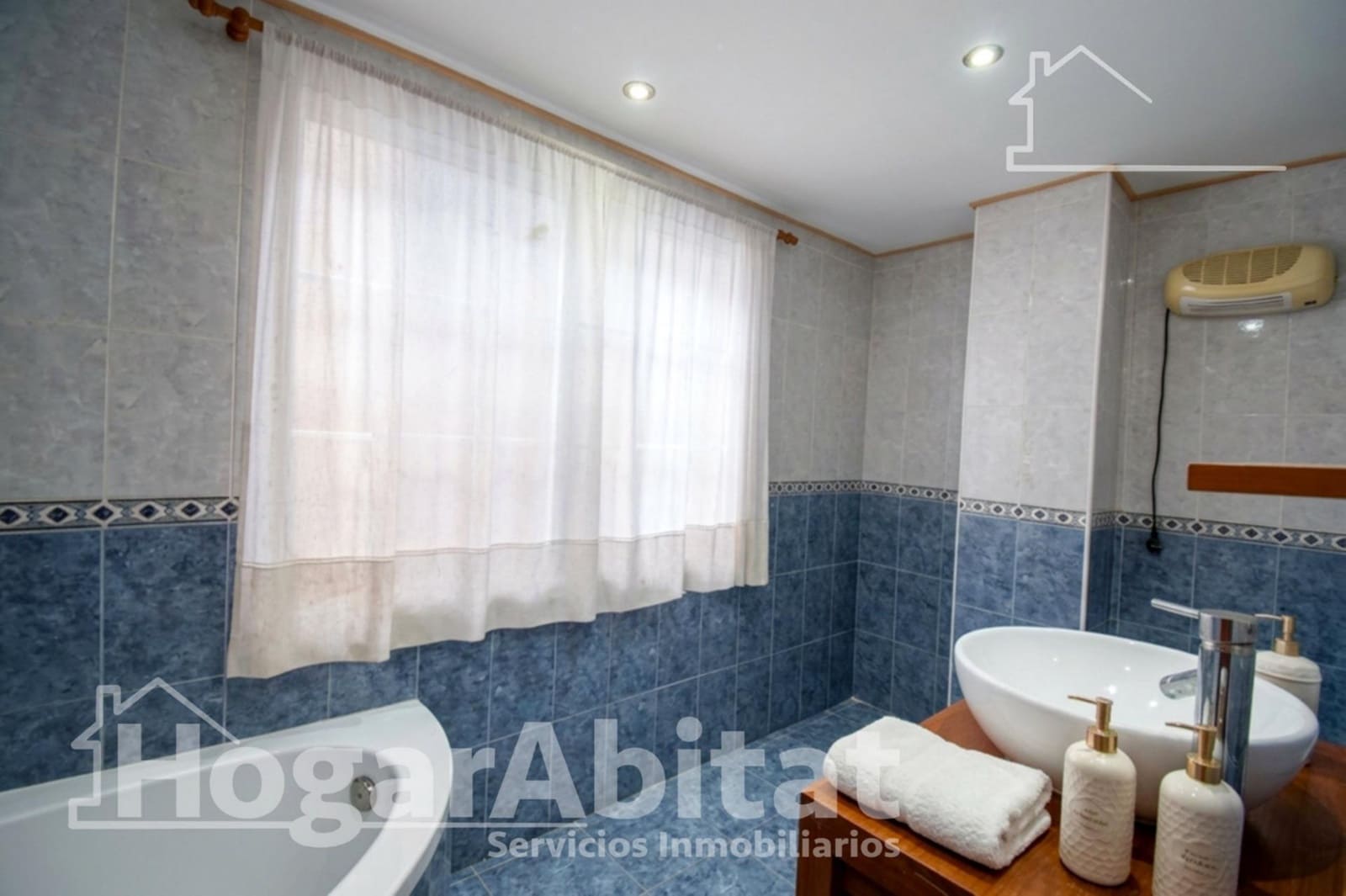 3 soveværelse Lejlighed til salg i Valencia by - € 359.000 (Ref: 10147207)