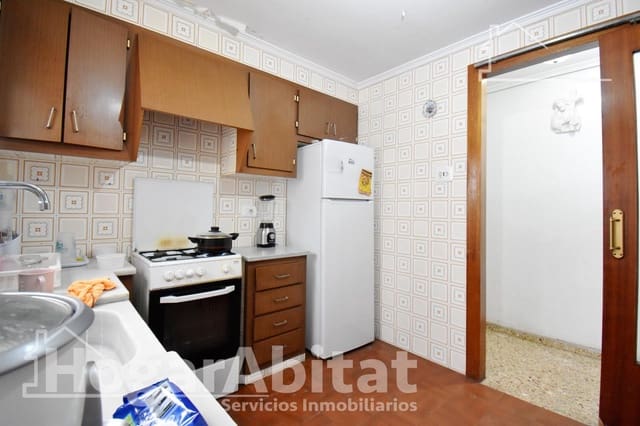 4 slaapkamer Flat te koop in Tavernes de la Valldigna met garage - € 120.000 (Ref: 10155393)