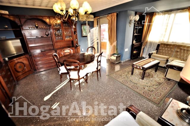 3 soveværelse Lejlighed til salg i Cabanyal-Canyamelar, Valencia by med garage - € 486.000 (Ref: 10155399)