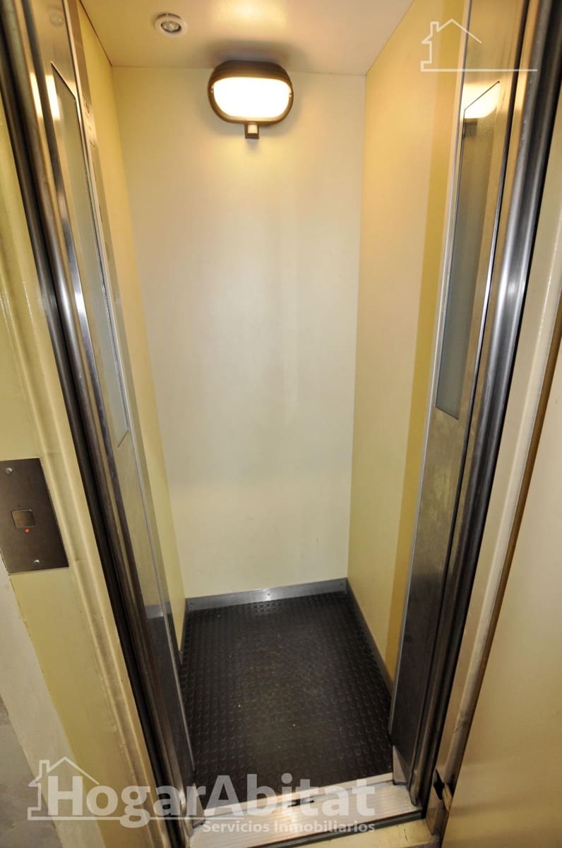 5 quarto Casa em Banda para venda em La Pobla de Farnals com garagem - 698 000 € (Ref: 10155403)
