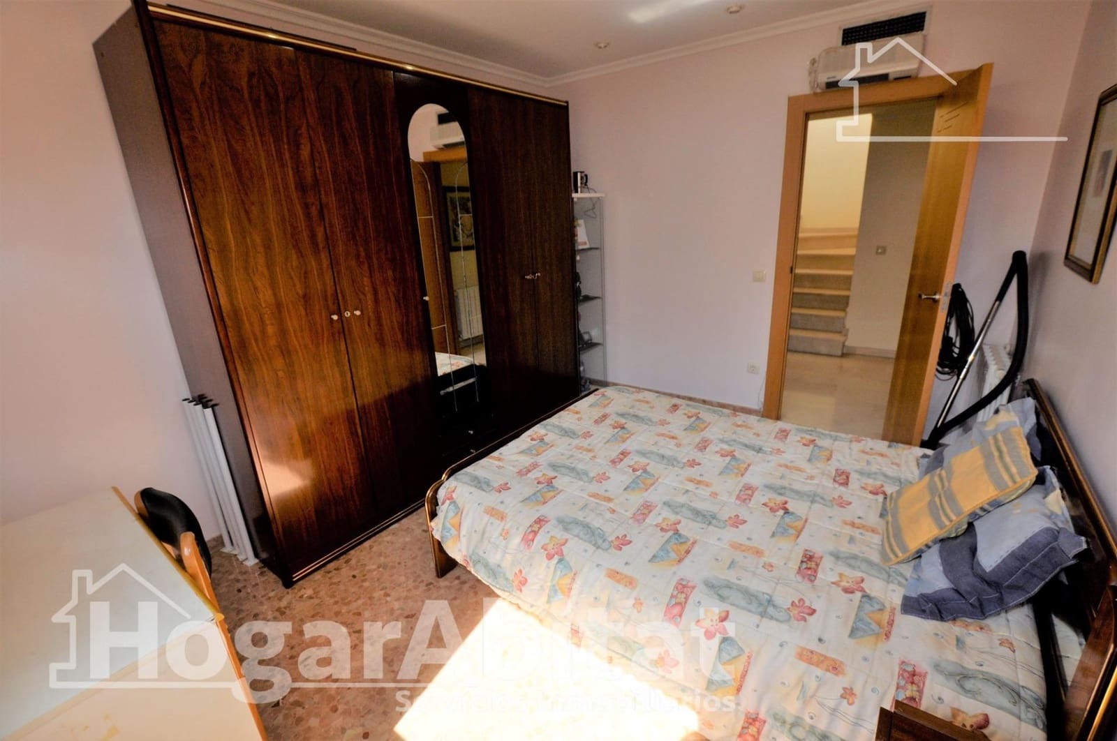 5 quarto Casa em Banda para venda em La Pobla de Farnals com garagem - 698 000 € (Ref: 10155403)