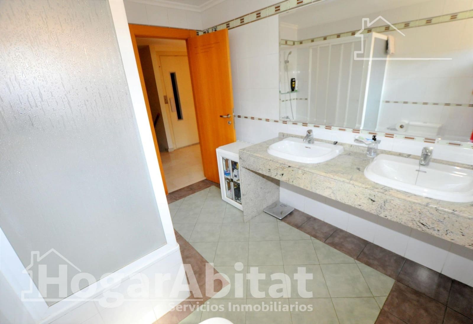 5 quarto Casa em Banda para venda em La Pobla de Farnals com garagem - 698 000 € (Ref: 10155403)
