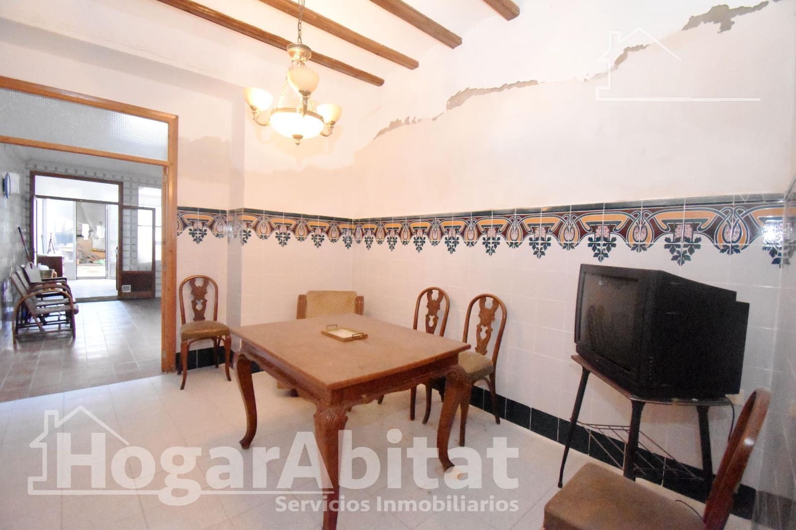 6 bedroom Townhouse for sale in Almassora / Almazora - € 150,000 (Ref: 10155404)