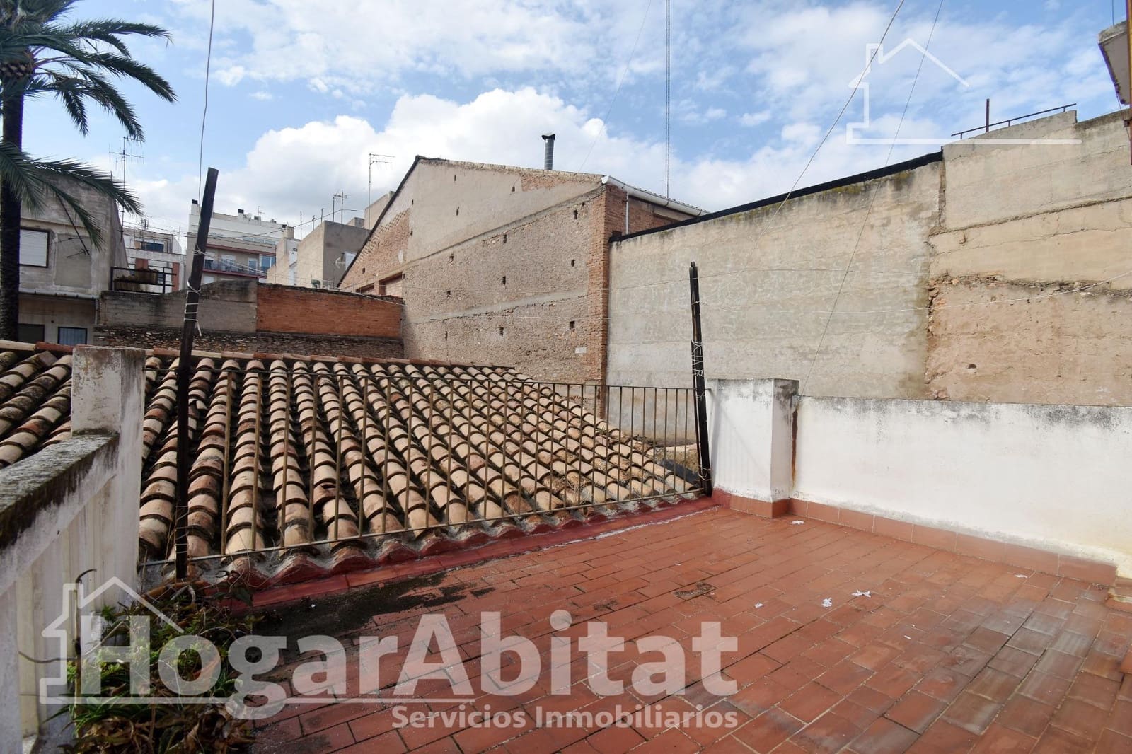6 bedroom Townhouse for sale in Almassora / Almazora - € 150,000 (Ref: 10155404)